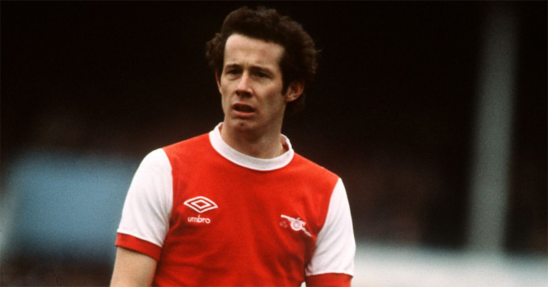 cau-thu-arsenal-xuat-sac-nhat-liam-brady