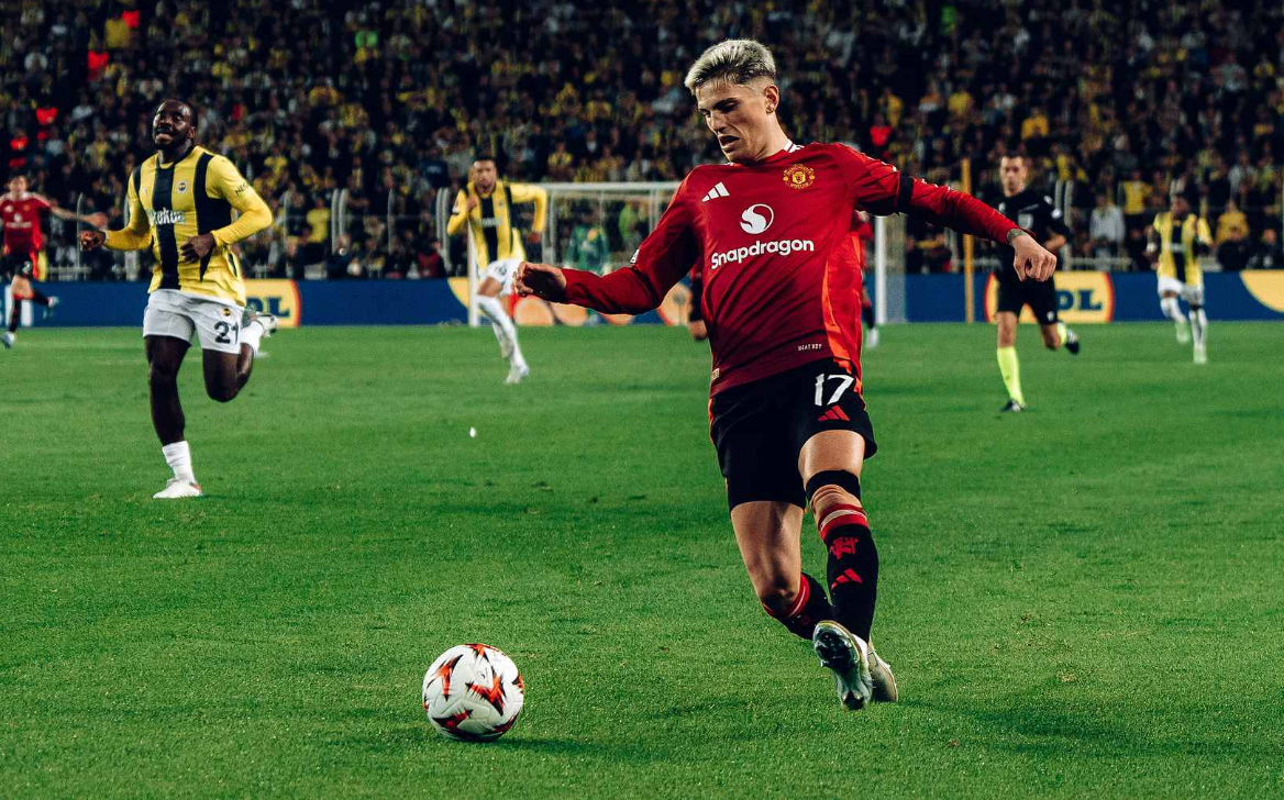 Fenerbahce vs Manchester United (02:00 &#8211; 25/10) | Xem lại trận đấu